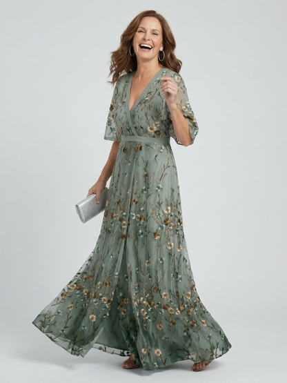 Selora | Floral Embroidered Maxi