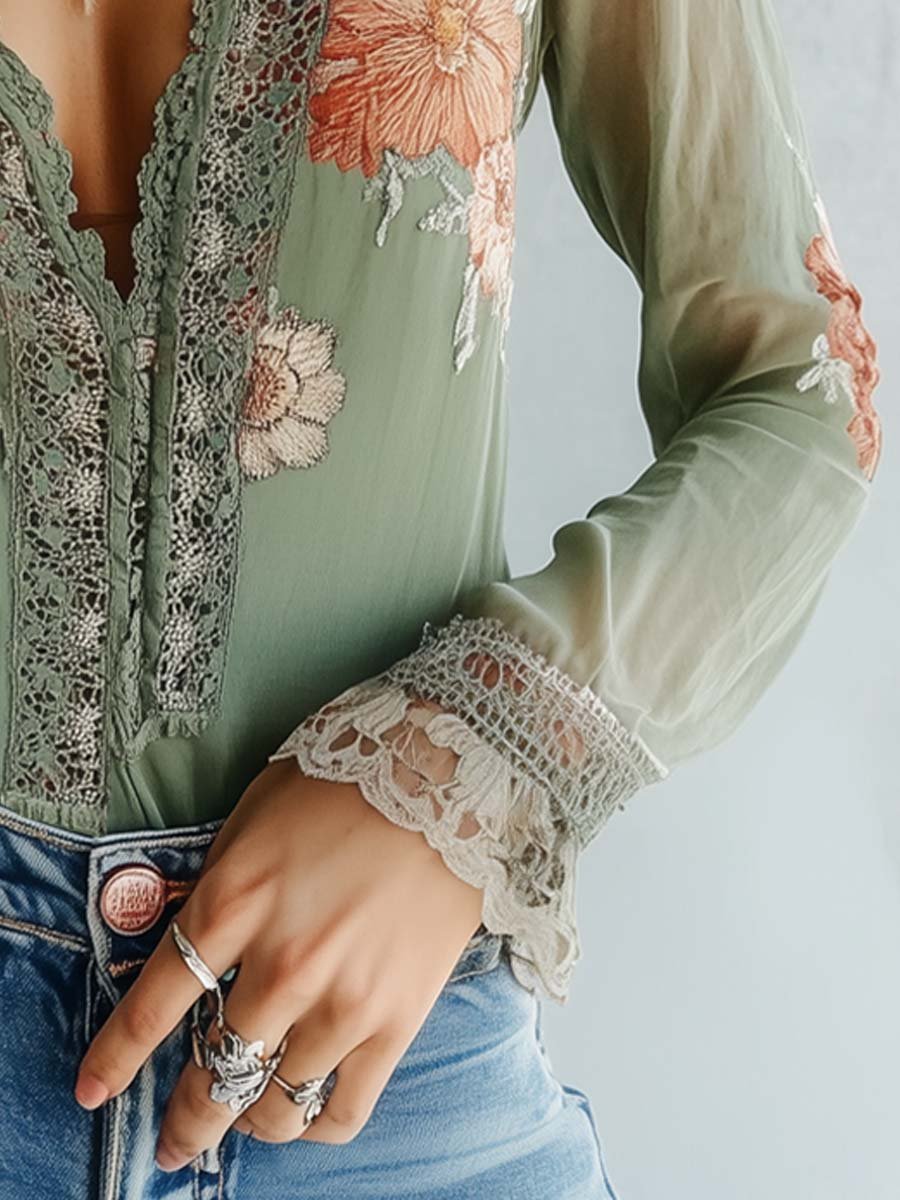 LIVY - Floral Pattern Blouse